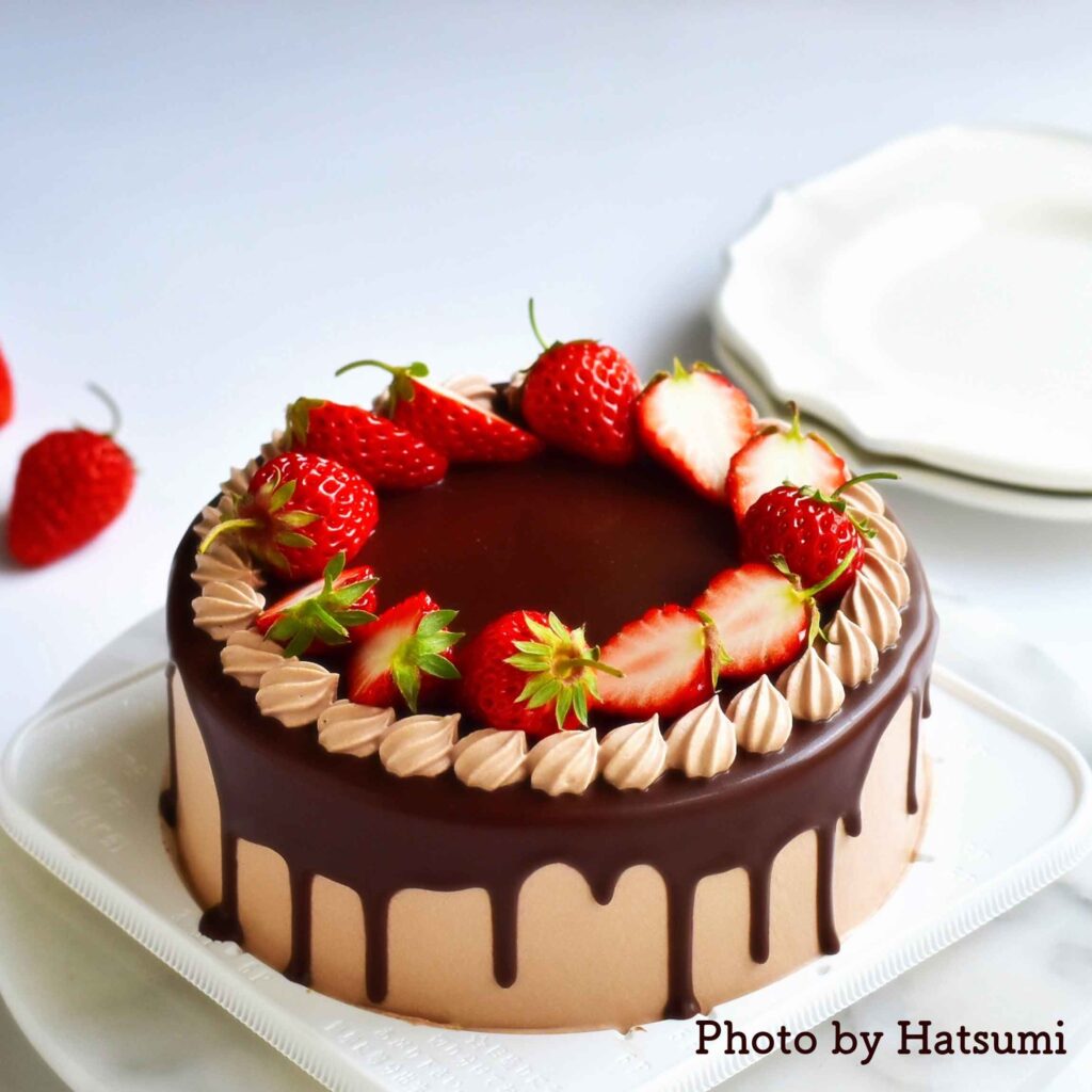 イチゴチョコレートケーキ